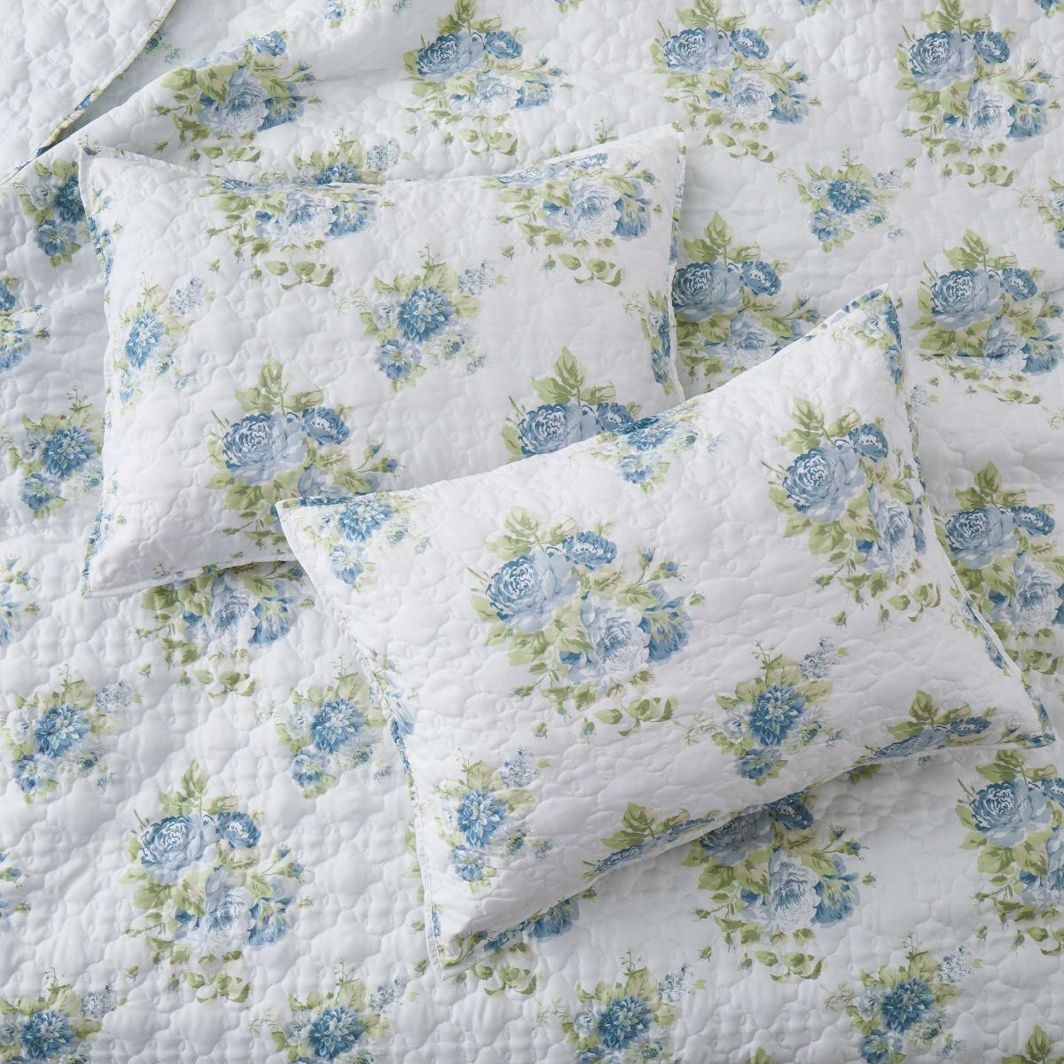 Premium Microfiber Ultra Soft Reversible Quilted Coverlet Set
