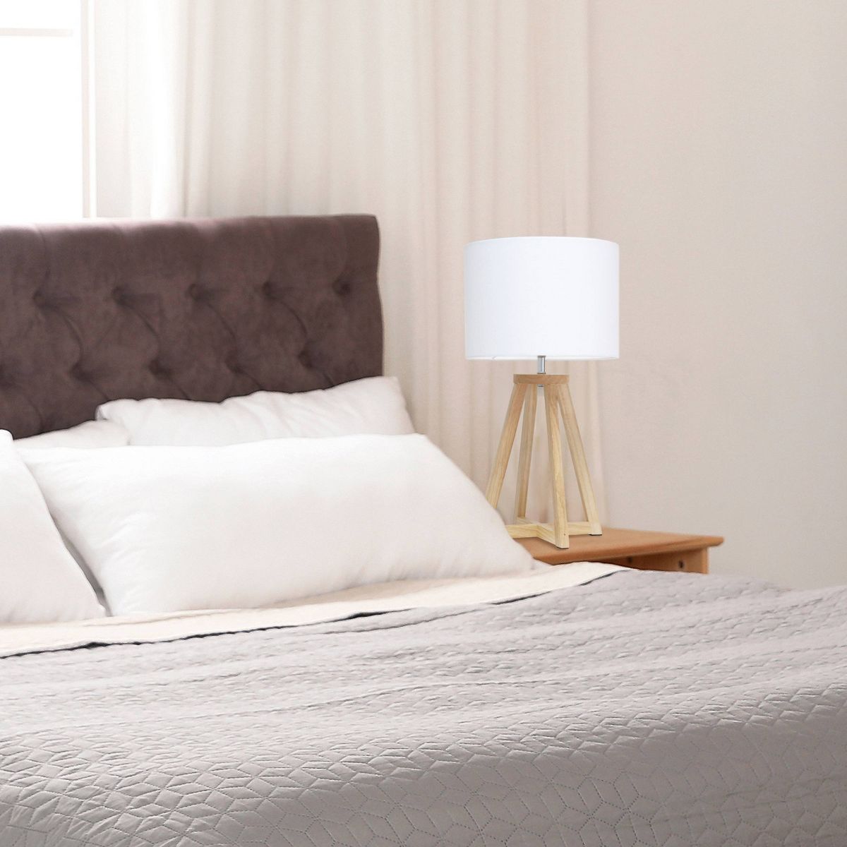 Natural Wood Interlocked Triangular Table Lamp